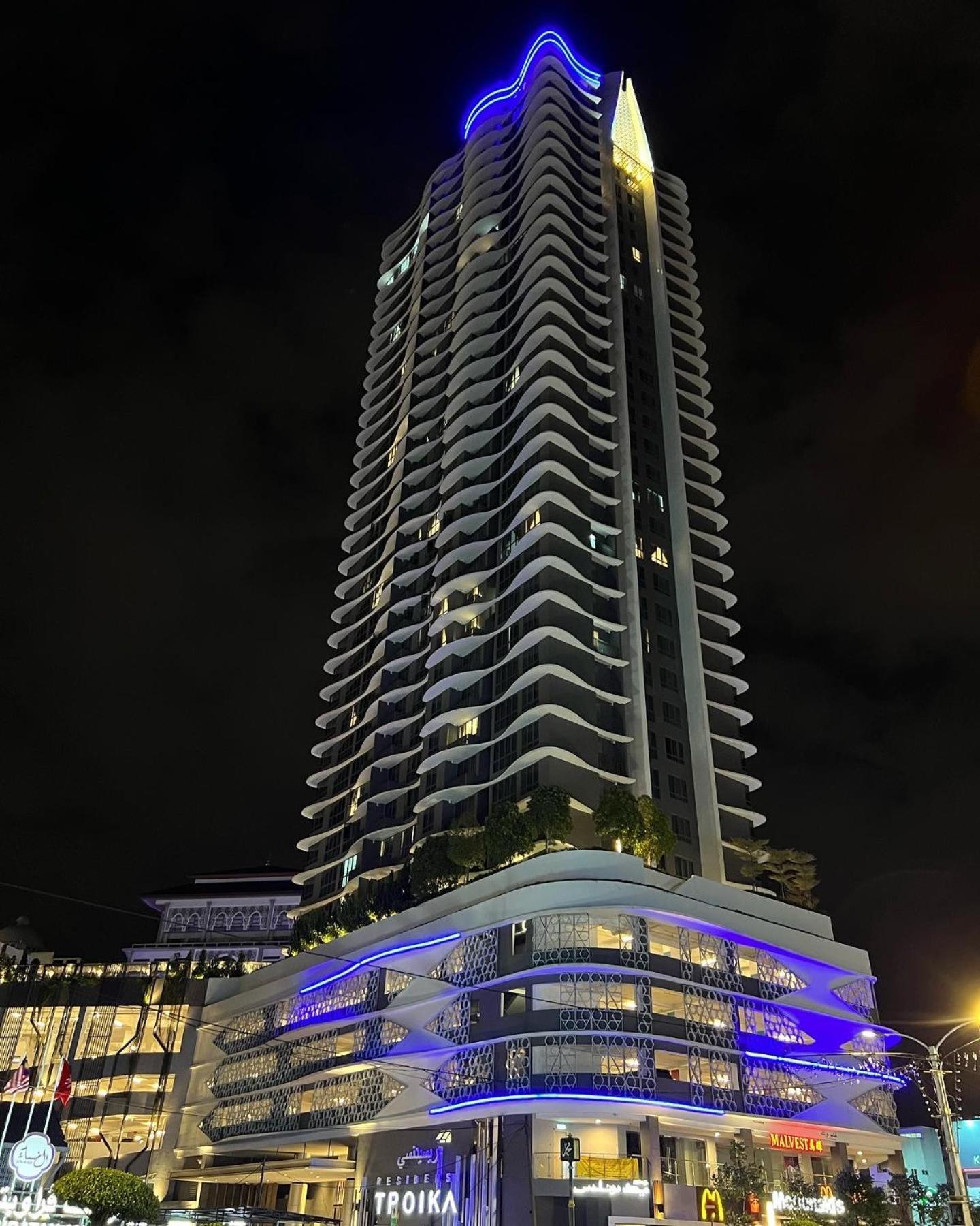 Rizz Residence Troika Kb 哥打巴鲁 外观 照片