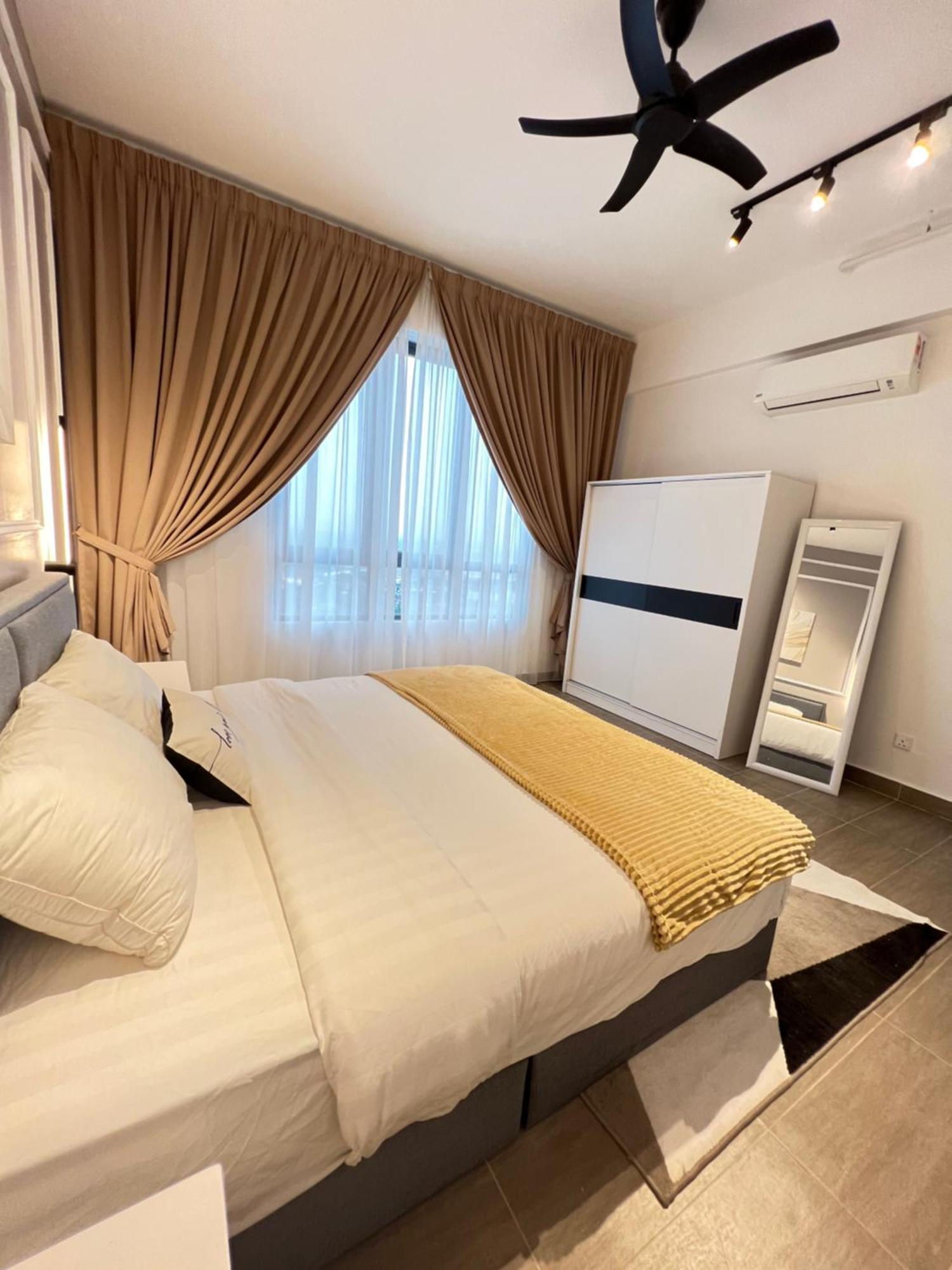 Rizz Residence Troika Kb 哥打巴鲁 外观 照片